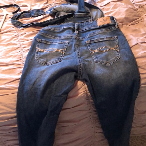 Overalls - Picture 4 of 4